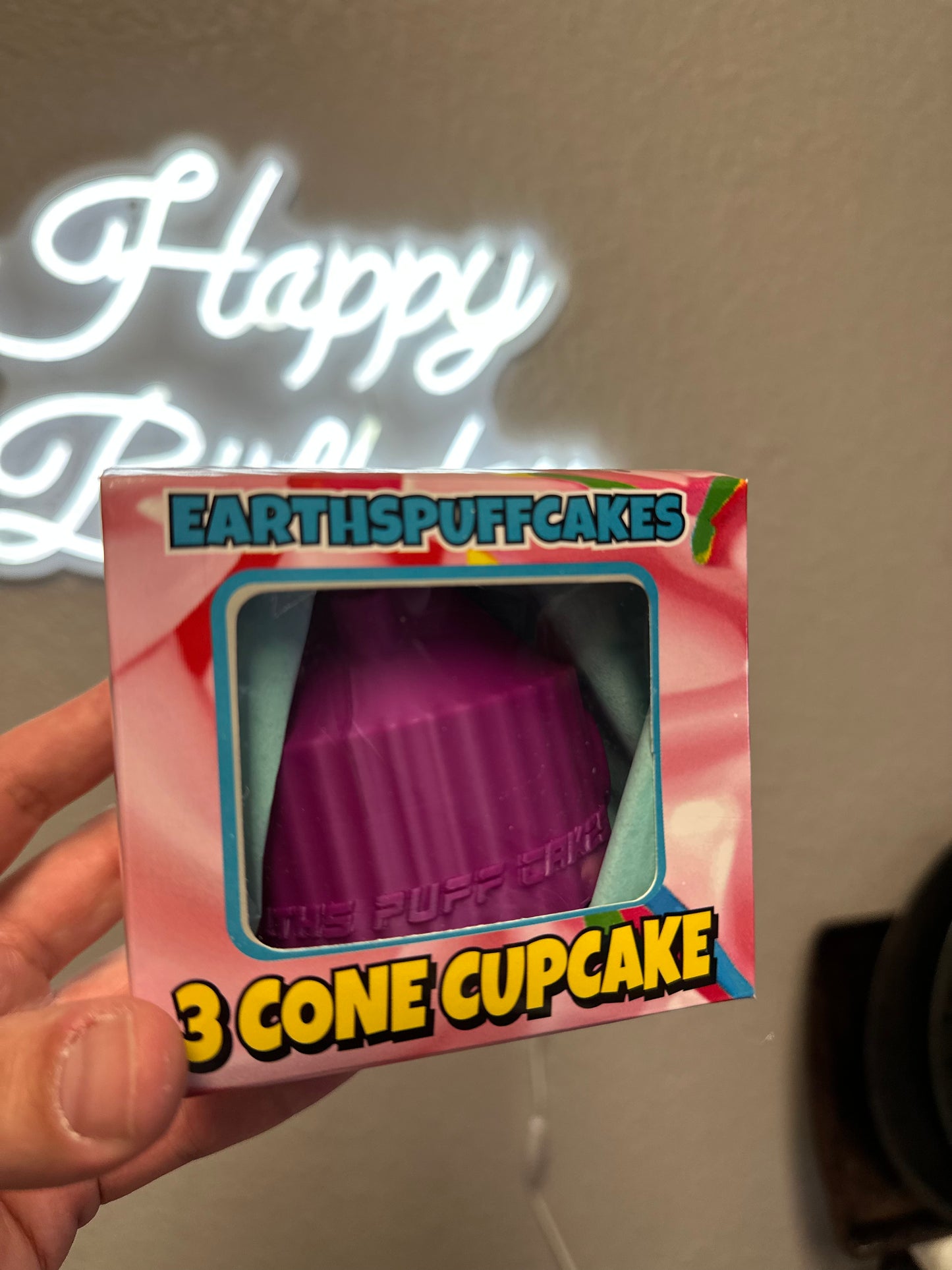 Fuchsia cupcake