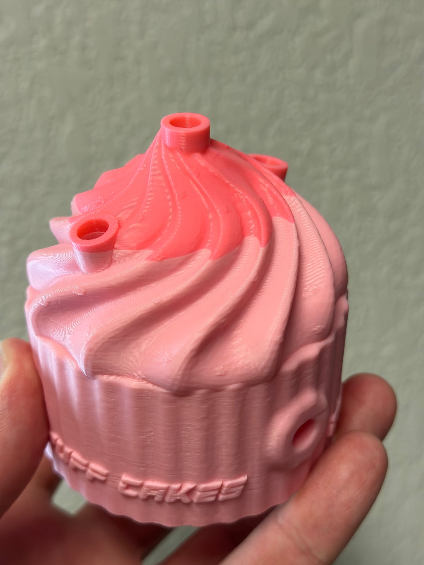 New pink 3 cone cupcake