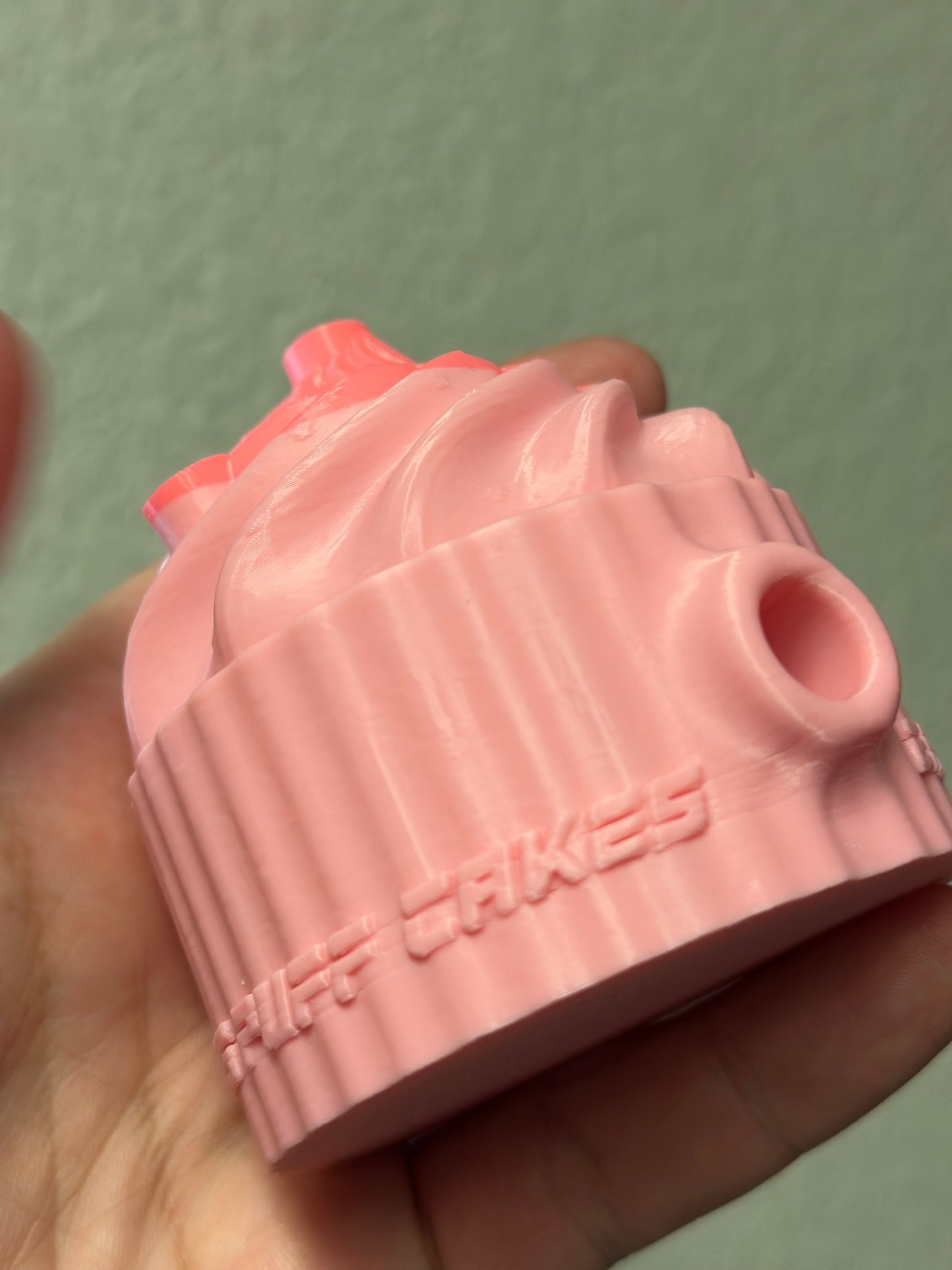 New pink 3 cone cupcake